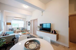 Santurce Urban Lodge