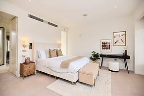 The Hampstead Garden Hideaway - 5bdr Home With Pool and Garden