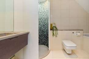 The Hampstead Garden Hideaway - 5bdr Home With Pool and Garden