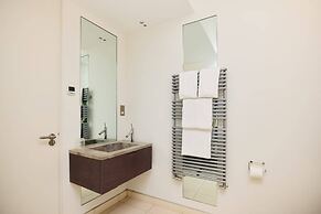 The Hampstead Garden Hideaway - 5bdr Home With Pool and Garden