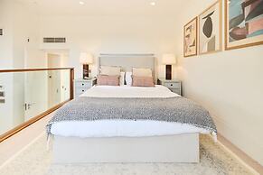 The Hampstead Garden Hideaway - 5bdr Home With Pool and Garden