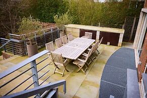 The Hampstead Garden Hideaway - 5bdr Home With Pool and Garden