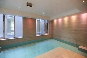 The Hampstead Garden Hideaway - 5bdr Home With Pool and Garden