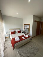 Douro Elegance Suites