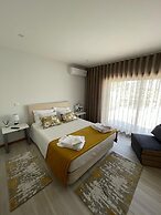 Douro Elegance Suites