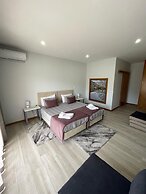 Douro Elegance Suites