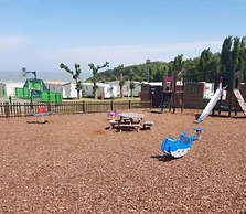 6 Guests - 3 Bedrooms - Entertainment - Near Beach