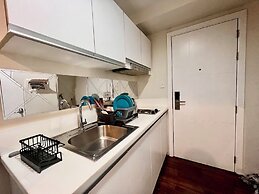 Makati Center Prime Accommodations