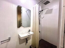 Makati Center Prime Accommodations