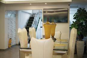 RECOVERY HOUSE BY ZENYA HOST