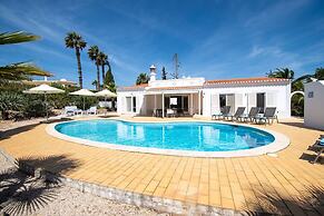 Pomba Beautifully Renovated With Heated Pool