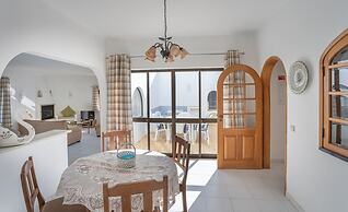 Carosim Quiet Location Close to Beach Private