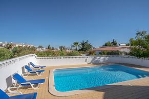 Carosim Quiet Location Close to Beach Private