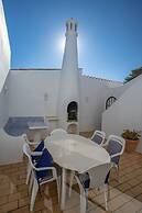 Carosim Quiet Location Close to Beach Private