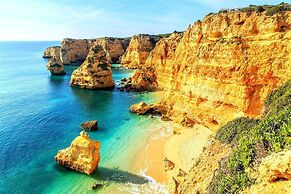 Casa Ryder Casa Ryder Short Walk From Marinha b