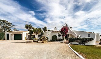 Casa Ryder Casa Ryder Short Walk From Marinha b