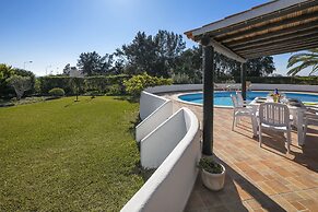 Casa Ryder Casa Ryder Short Walk From Marinha b