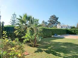 16 Centeanes Fabulous Location Just Short Walk t