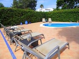 16 Centeanes Fabulous Location Just Short Walk t