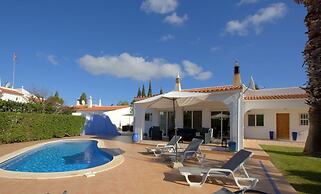 16 Centeanes Fabulous Location Just Short Walk t