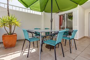 Outra Vez Spacious Apartment 5 Minute Walk From