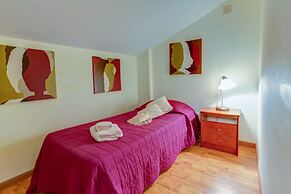 Outra Vez Spacious Apartment 5 Minute Walk From