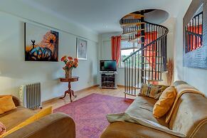 Outra Vez Spacious Apartment 5 Minute Walk From