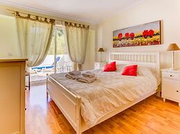 Outra Vez Spacious Apartment 5 Minute Walk From