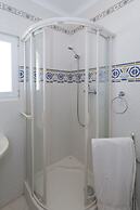 Silver Beautiful 4 Bedroom Vila Just Steps TO TH