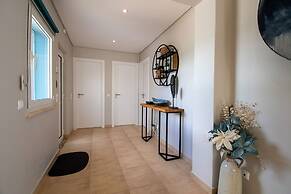 Casa Ana Superbly Renovated With Heated Private