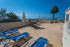 11 Marinha Two Bedroom Apt at Praia do Marinha