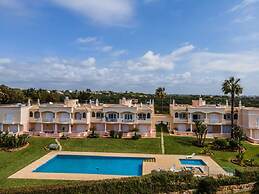 11 Marinha Two Bedroom Apt at Praia do Marinha