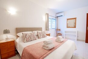 Casa Filipa Lower Floor