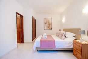 Casa Filipa Lower Floor