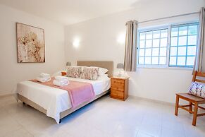 Casa Filipa Lower Floor