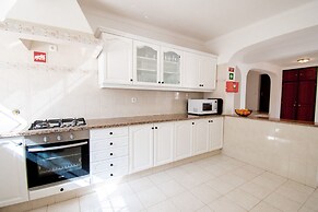 Casa Filipa Lower Floor