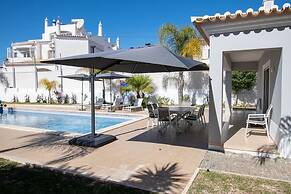 Albatroz Gorgeous Spacious Villa IN Carvoeiro