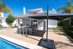 Albatroz Gorgeous Spacious Villa IN Carvoeiro