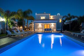 Albatroz Gorgeous Spacious Villa IN Carvoeiro