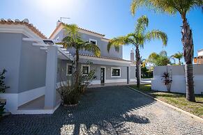 Albatroz Gorgeous Spacious Villa IN Carvoeiro