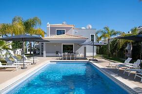 Albatroz Gorgeous Spacious Villa IN Carvoeiro
