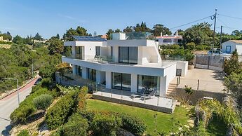 Villa Centeanes Luxury Villa Enviable Position s