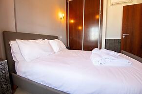 12a Travessa da Nau Modernised yet Traditional h