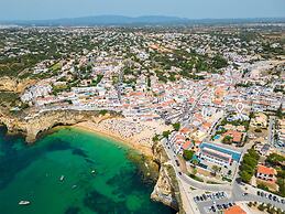 Casa Cubo in Carvoeiro
