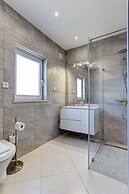 Goldeneye Luxury 6 Bedroom Villa With Infinity P