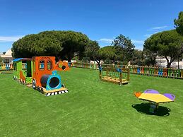 Kizi in Carvoeiro With 1 Bedrooms and 1 Bathrooms