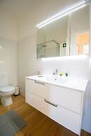 Apt Ruca Centrally Located Modernized Loft With C