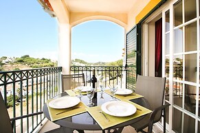 Lily Fabulous 1 BED APT With Roof Terrace Pool