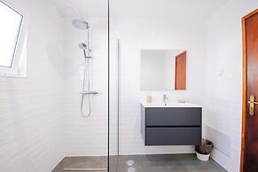 32A Vale do Milho Stunning Detached Villa Close