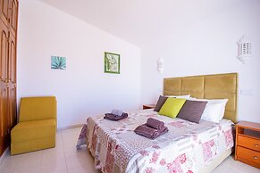 32A Vale do Milho Stunning Detached Villa Close